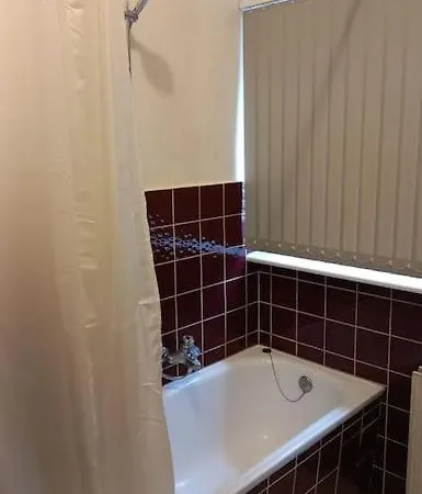 Double With A Kitchen And A Shared Bathroom Homestay *